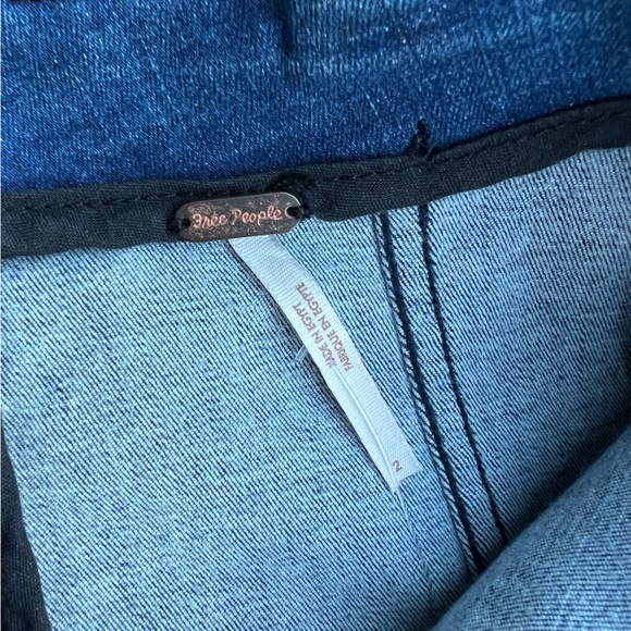 Free People NWT blue Denim Skirt size 2 - Picture 3 of 5